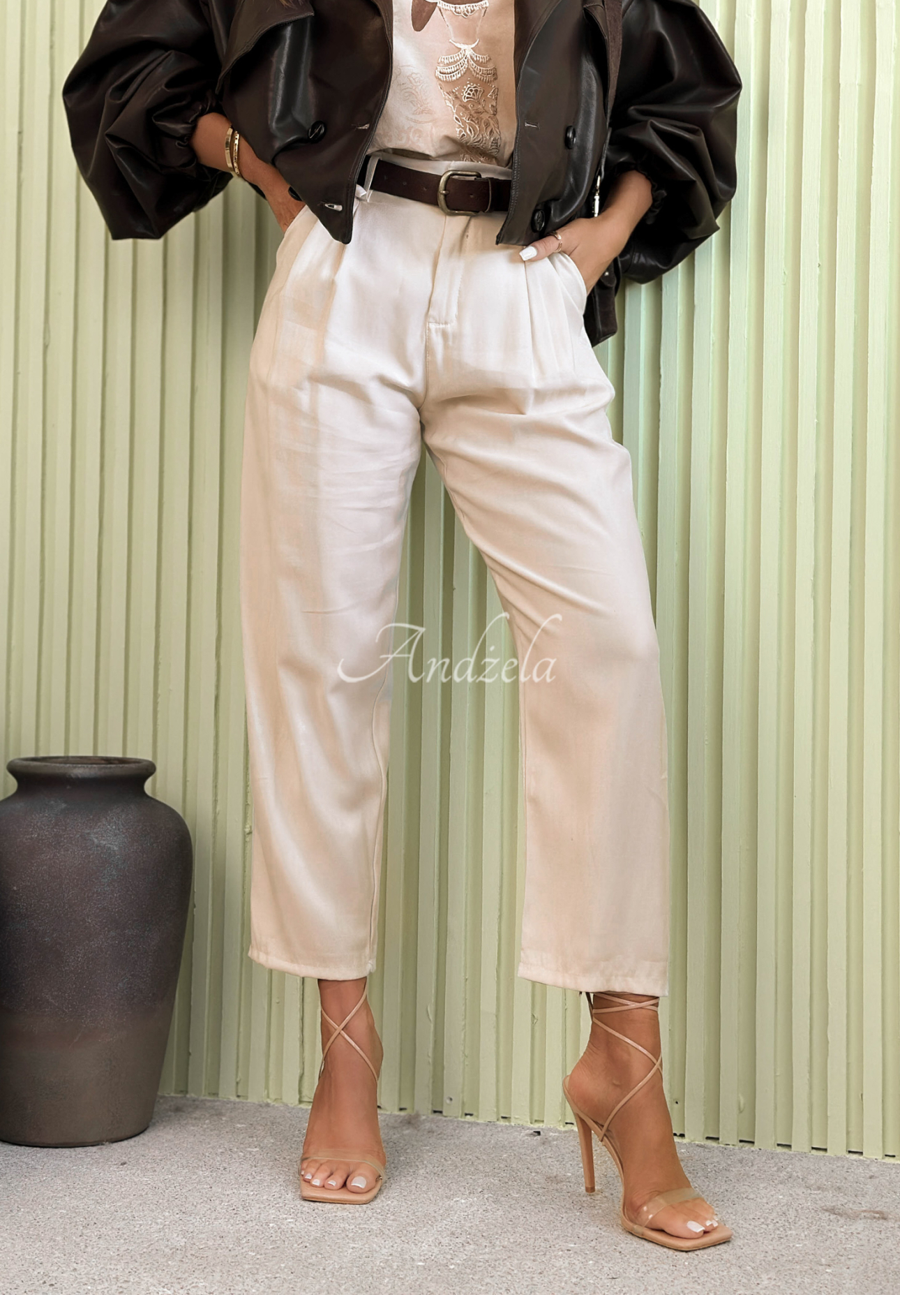 Elegant mom fit viscose pants with Never Limit Yourself belt, beige