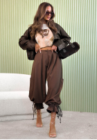 Materiałowe spodnie ze ściągaczami Must Decline camelowe