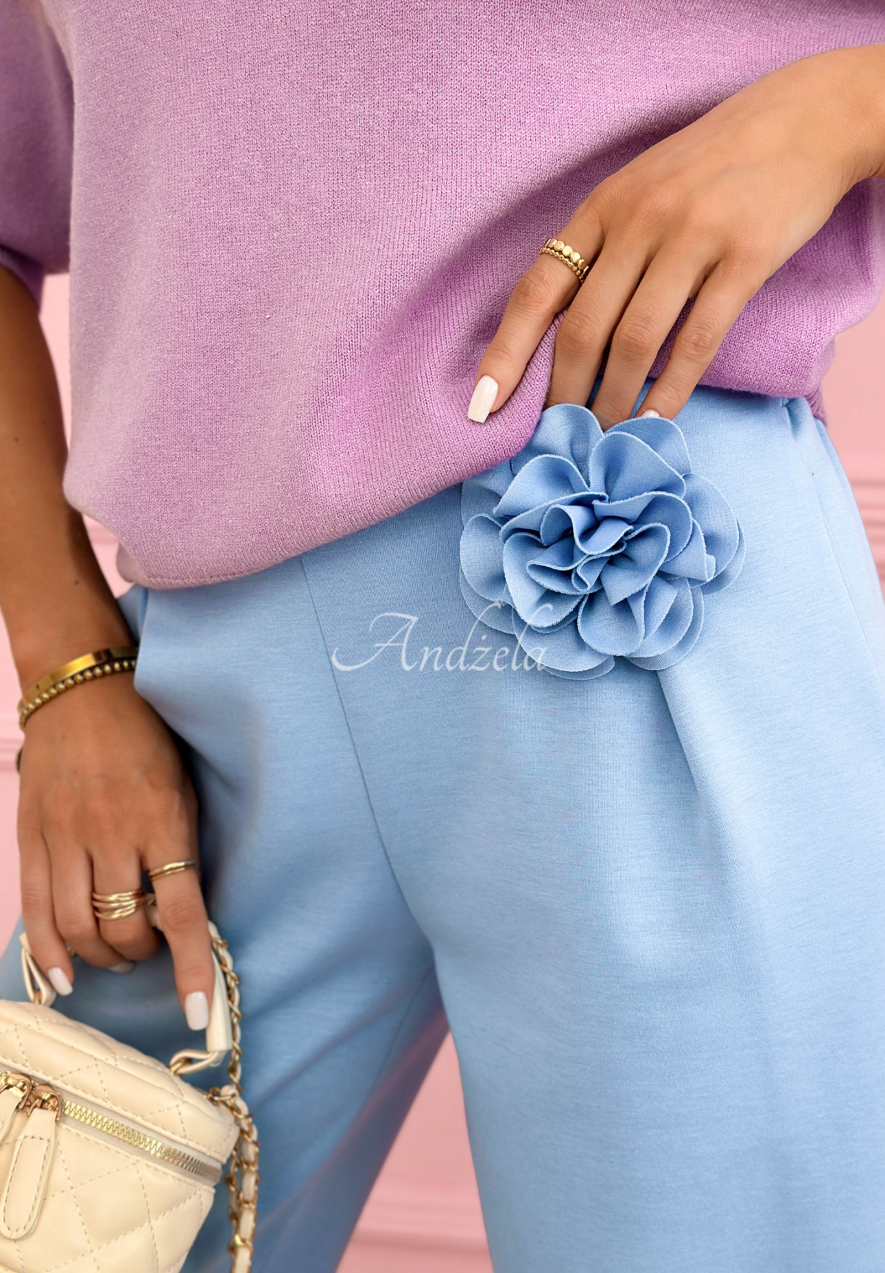 Viscose sweatpants, butter with Blossom Symphony rose, sky blue