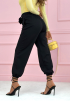 Eleganckie spodnie dresowe masełko z różą Blossom Symphony ecru