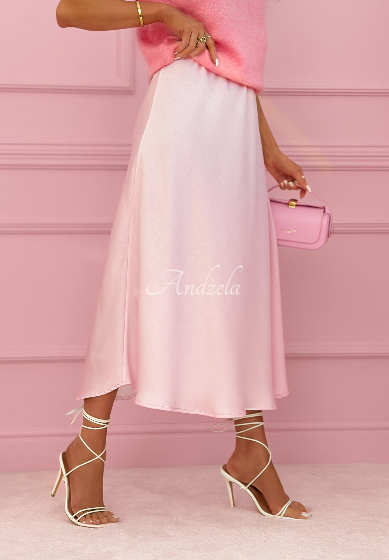 Sabina satin skirt in powder pink