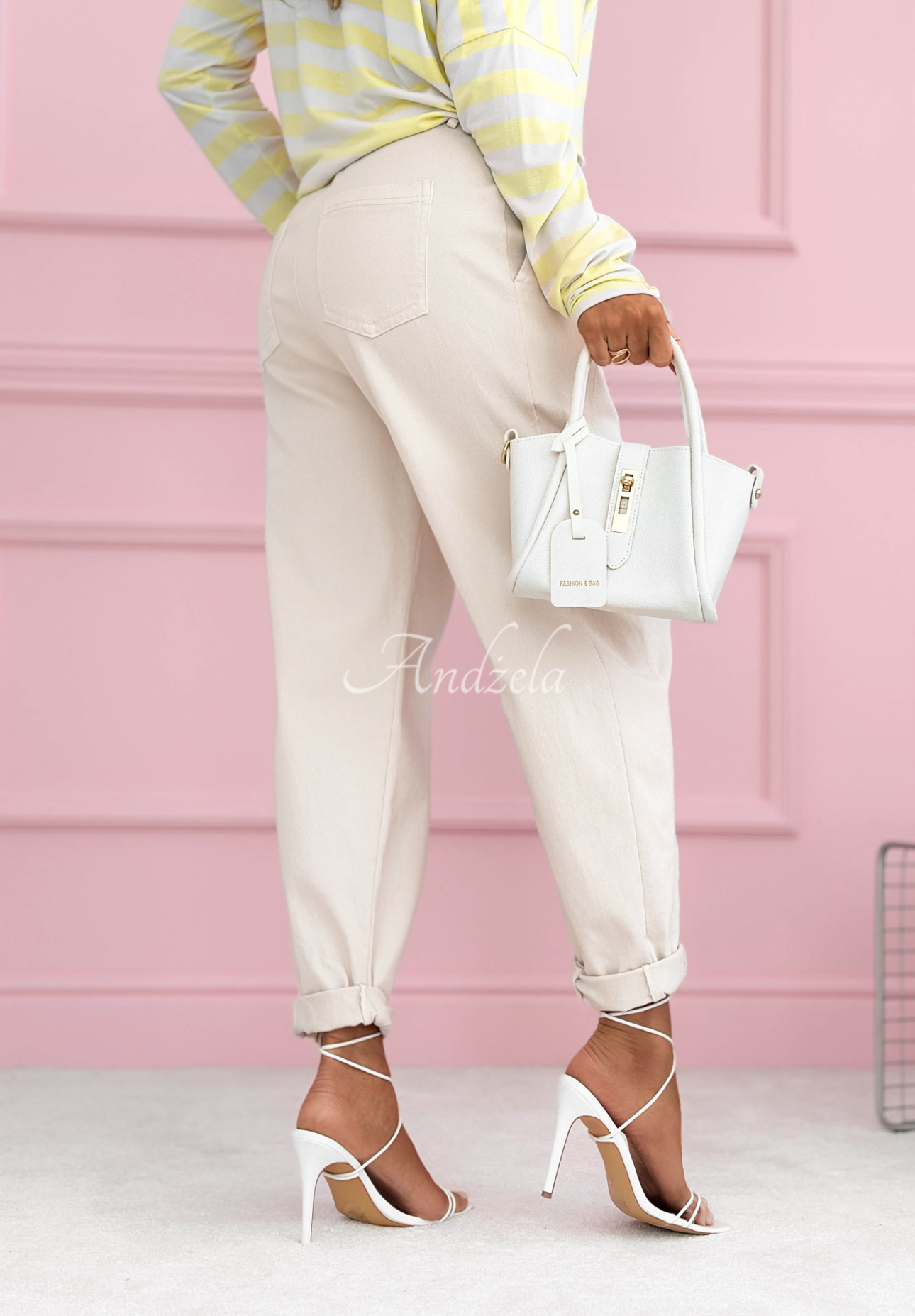 Spring Will Come beige carrot pants