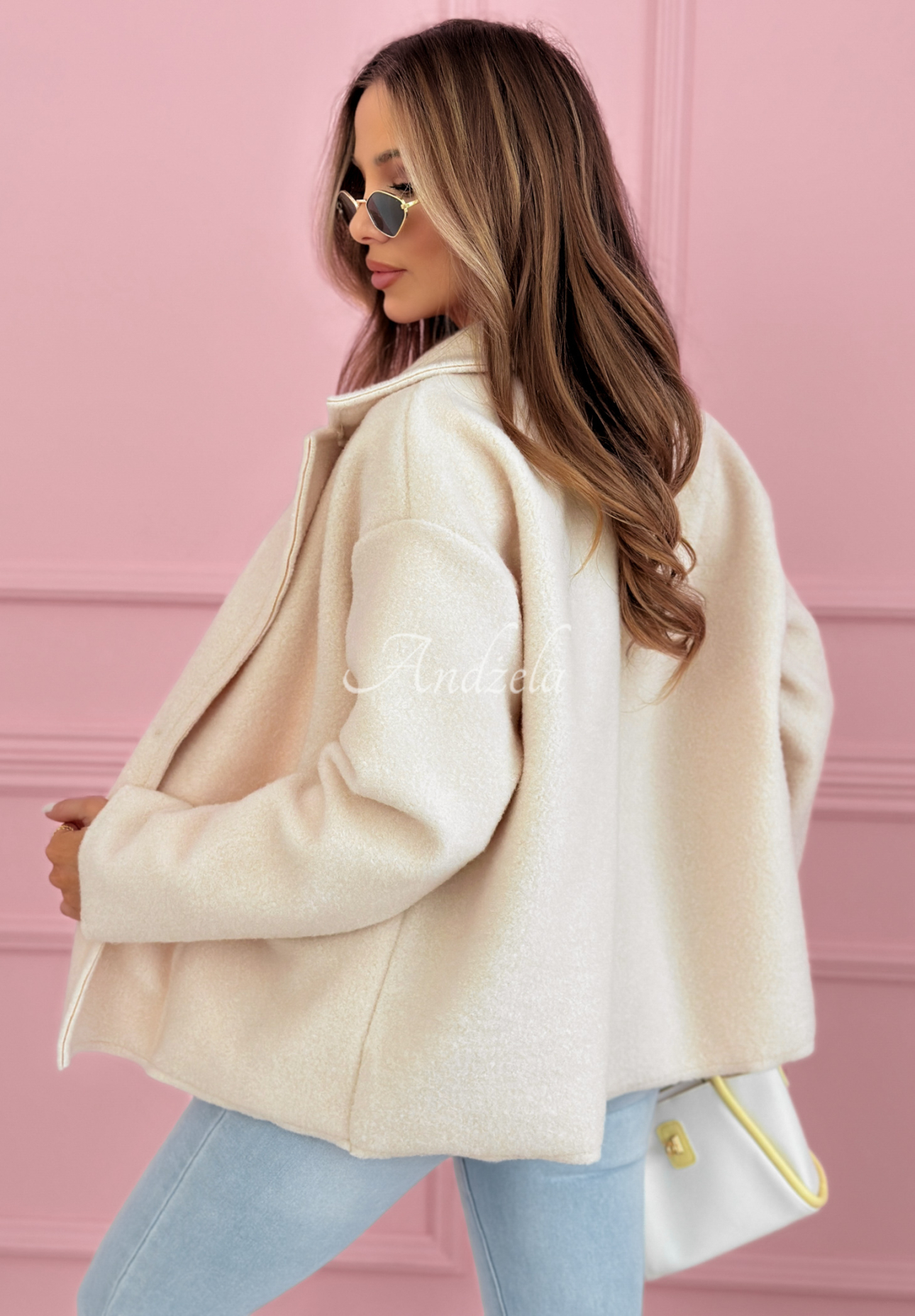 Wiskozowy krótki płaszcz z kieszeniami Yumi beżowy