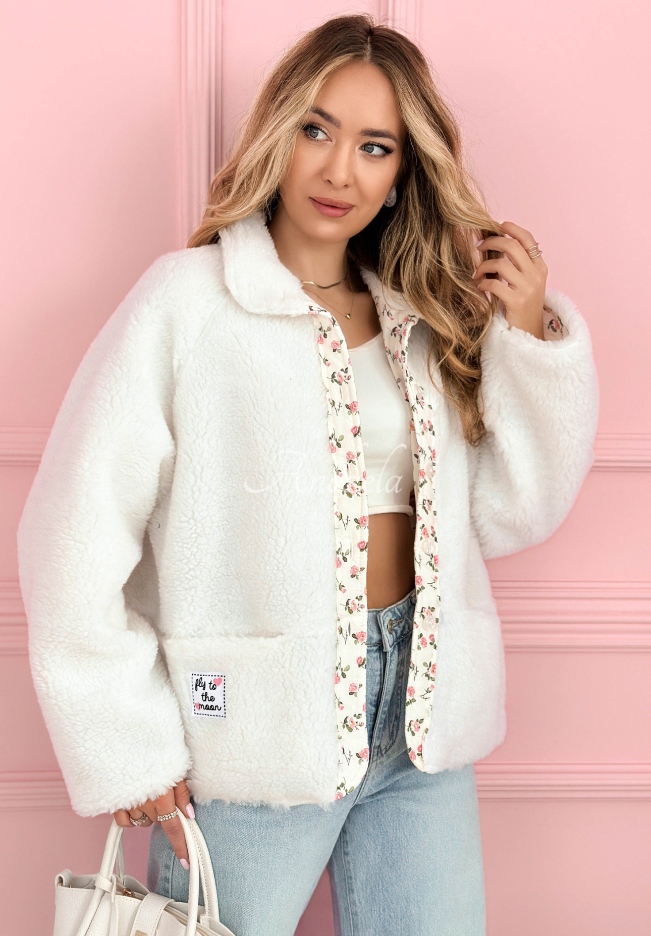 Short sheepskin jacket with floral lining and Lilianna ecru wool