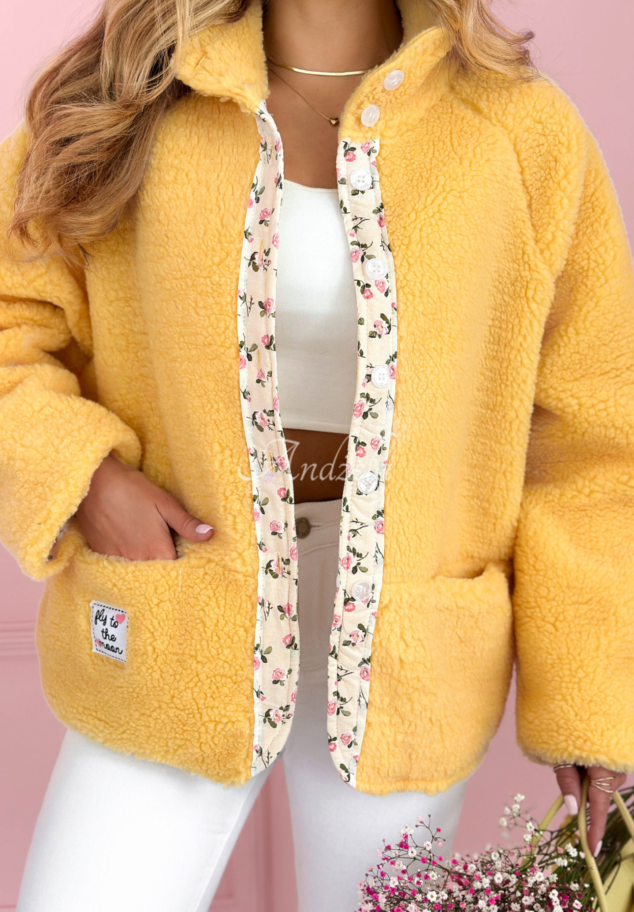 Short sheepskin jacket with floral lining and wool Lilianna yellow
