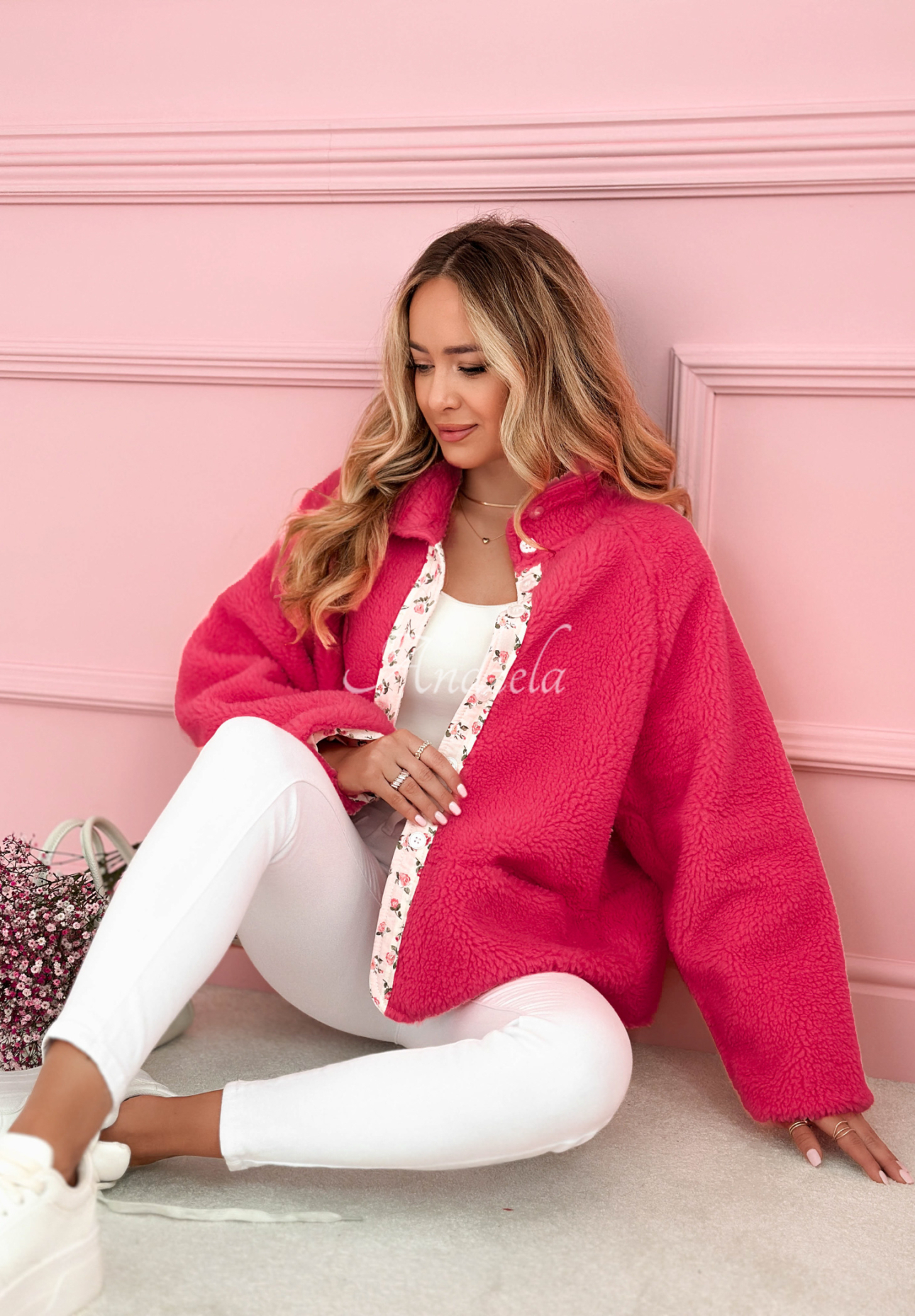 Short sheepskin jacket with floral lining and Lilianna fuchsia wool