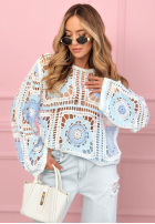 Ozdobnie pleciony ażurowy sweter Serilda błękitny