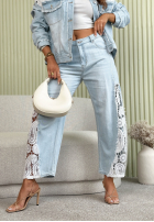 Spodnie jeansowe mom fit z koronką Lacy Tracy jasnoniebieskie