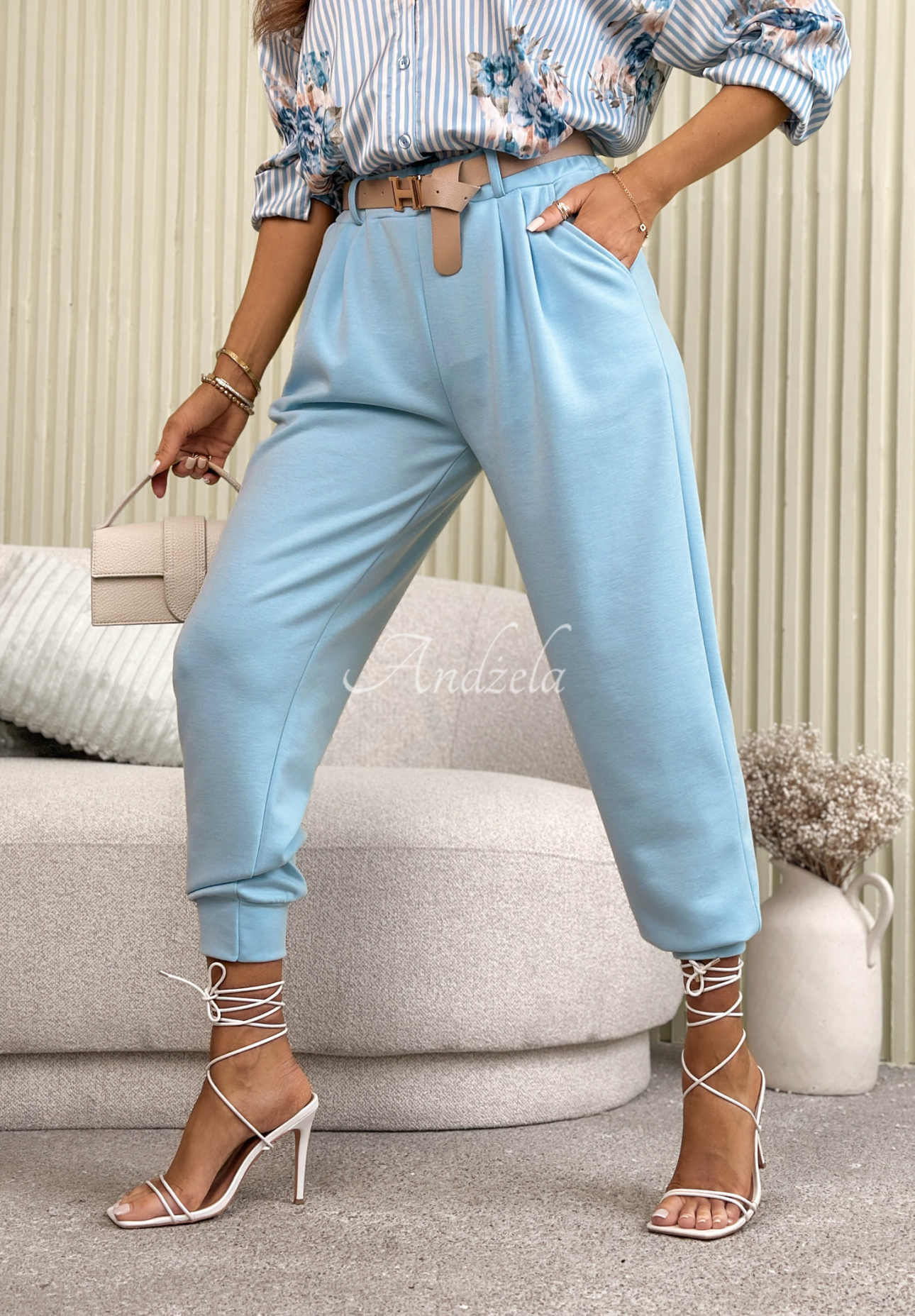 Viscose jogger pants with a belt, I Chose It, sky blue