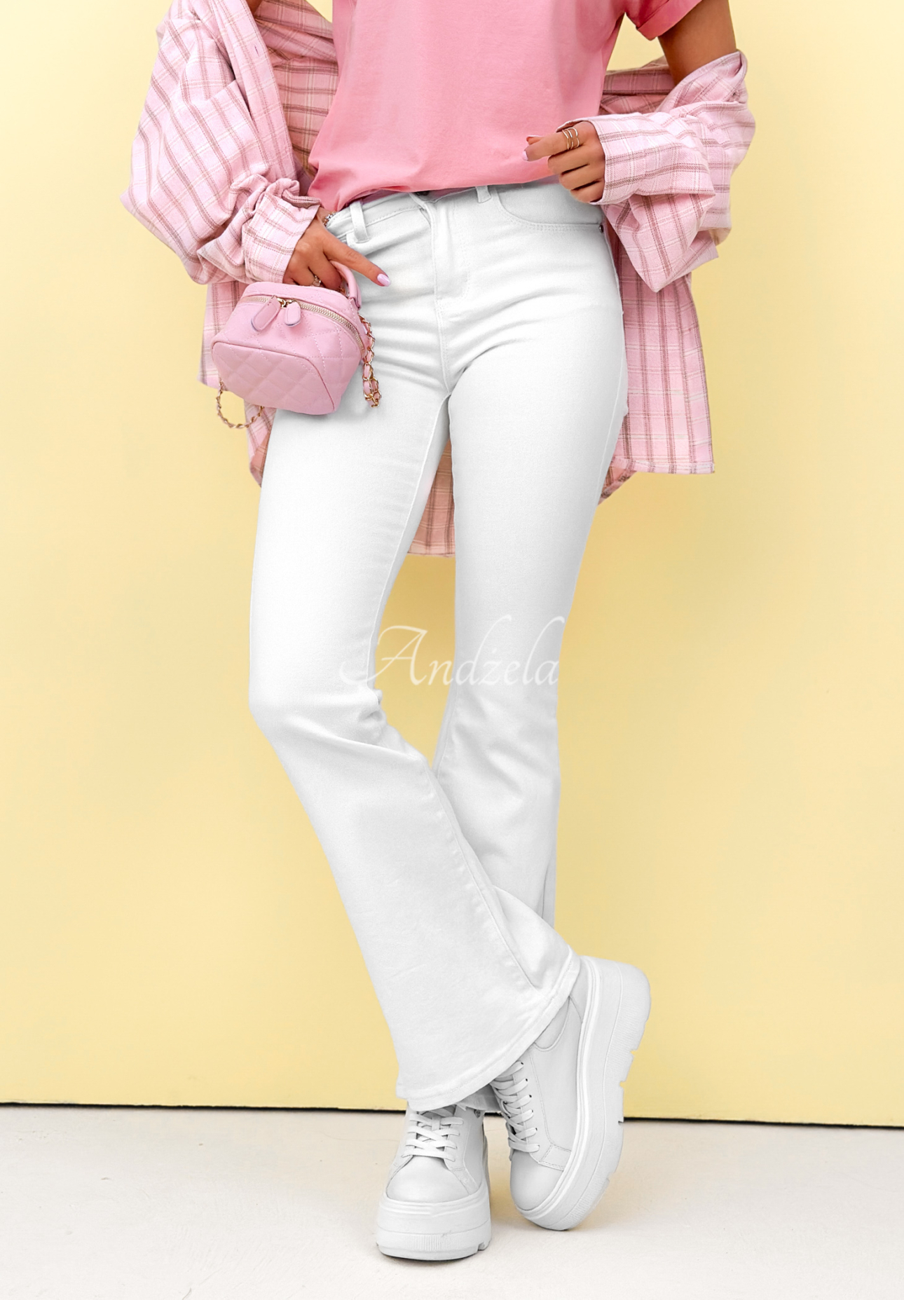 Spodnie jeansowe dzwony Jocelyn białe