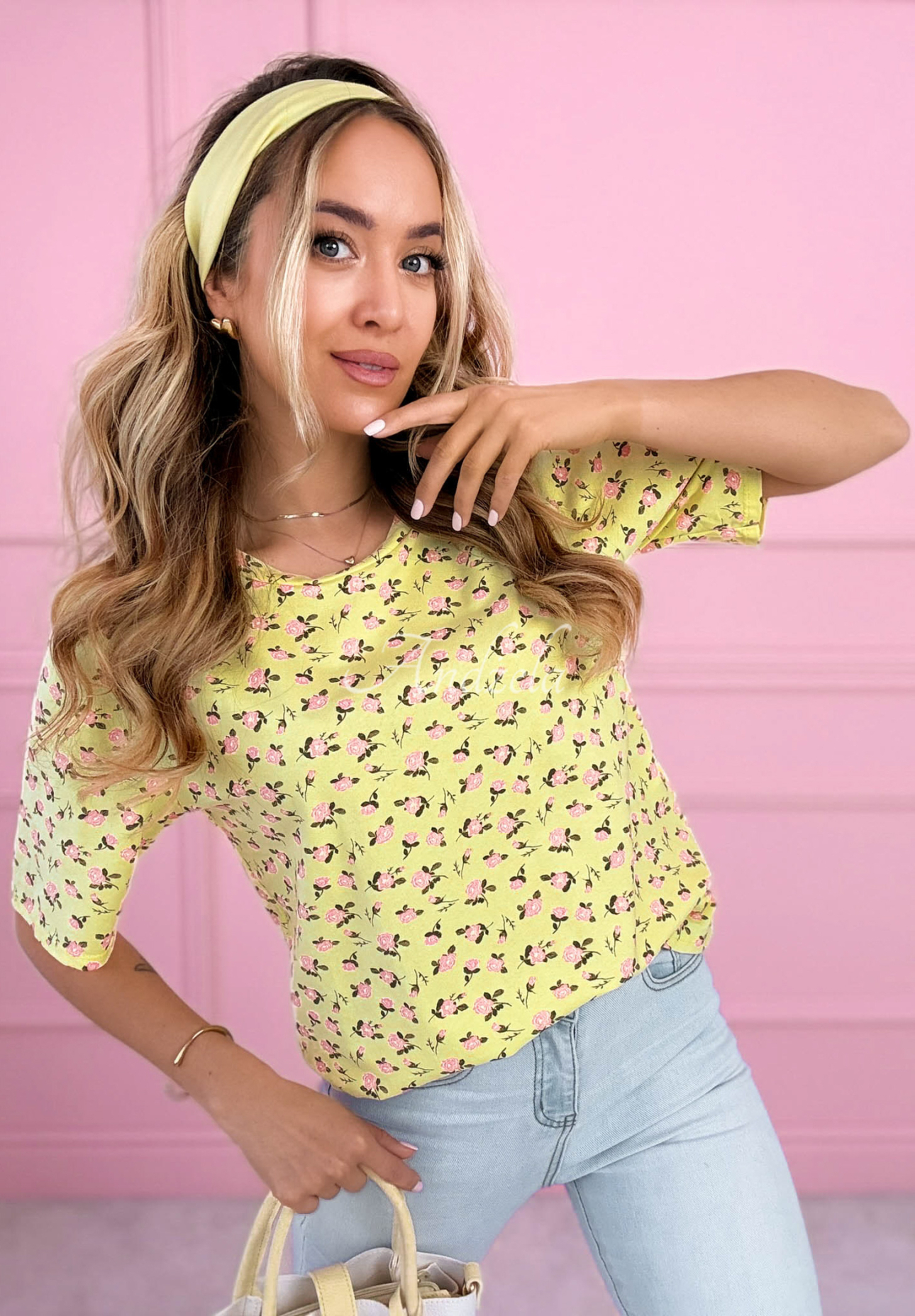 La Rosa yellow cotton T-shirt with roses