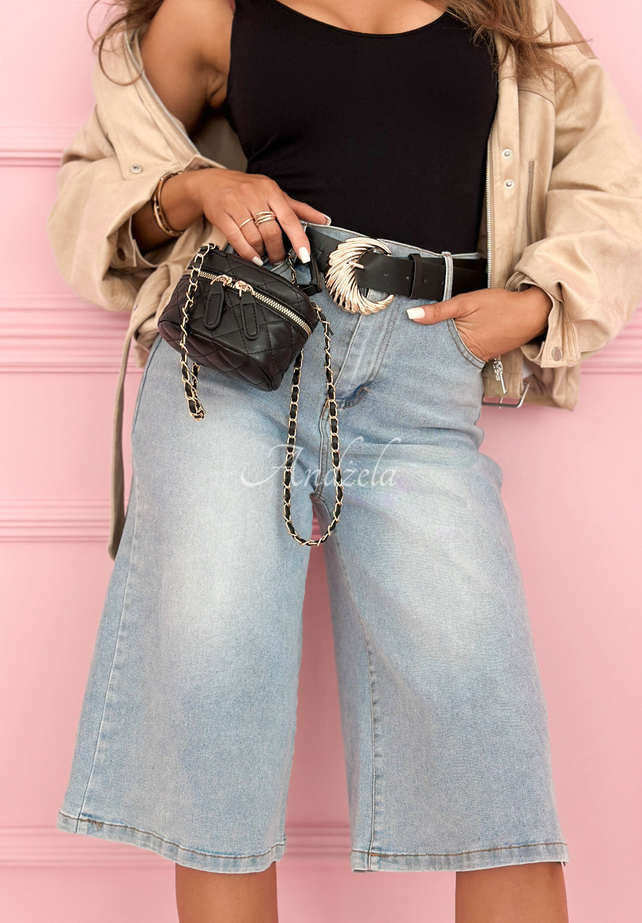 Jeansowe spodnie bermudy z szerokimi nogawkami Buffalo River jasnoniebieskie