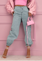 Spodnie jeansowe joggery Beatricia jasnoniebieskie