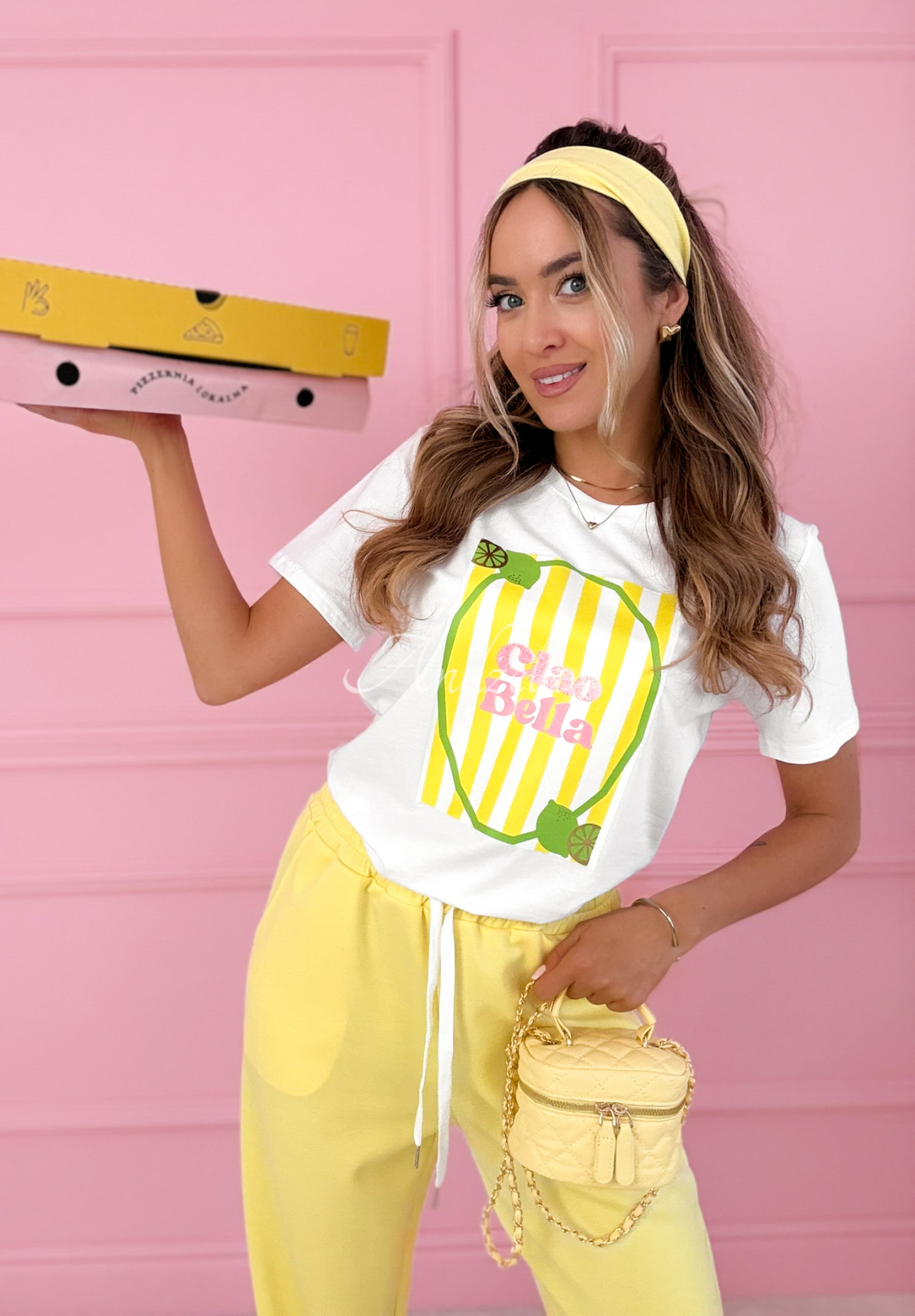 Bawełniany t-shirt z nadrukiem Ciao Bellissima biało-żółty