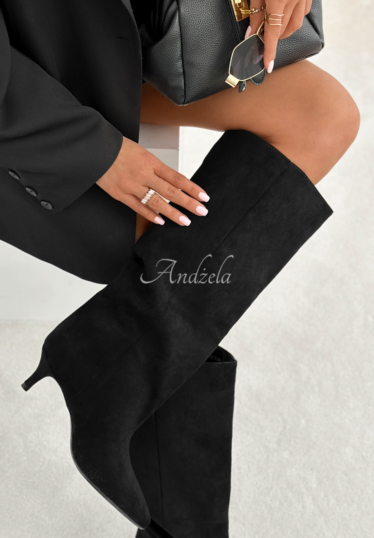 Zamszowe kozaki na szpilce Better Without You czarne