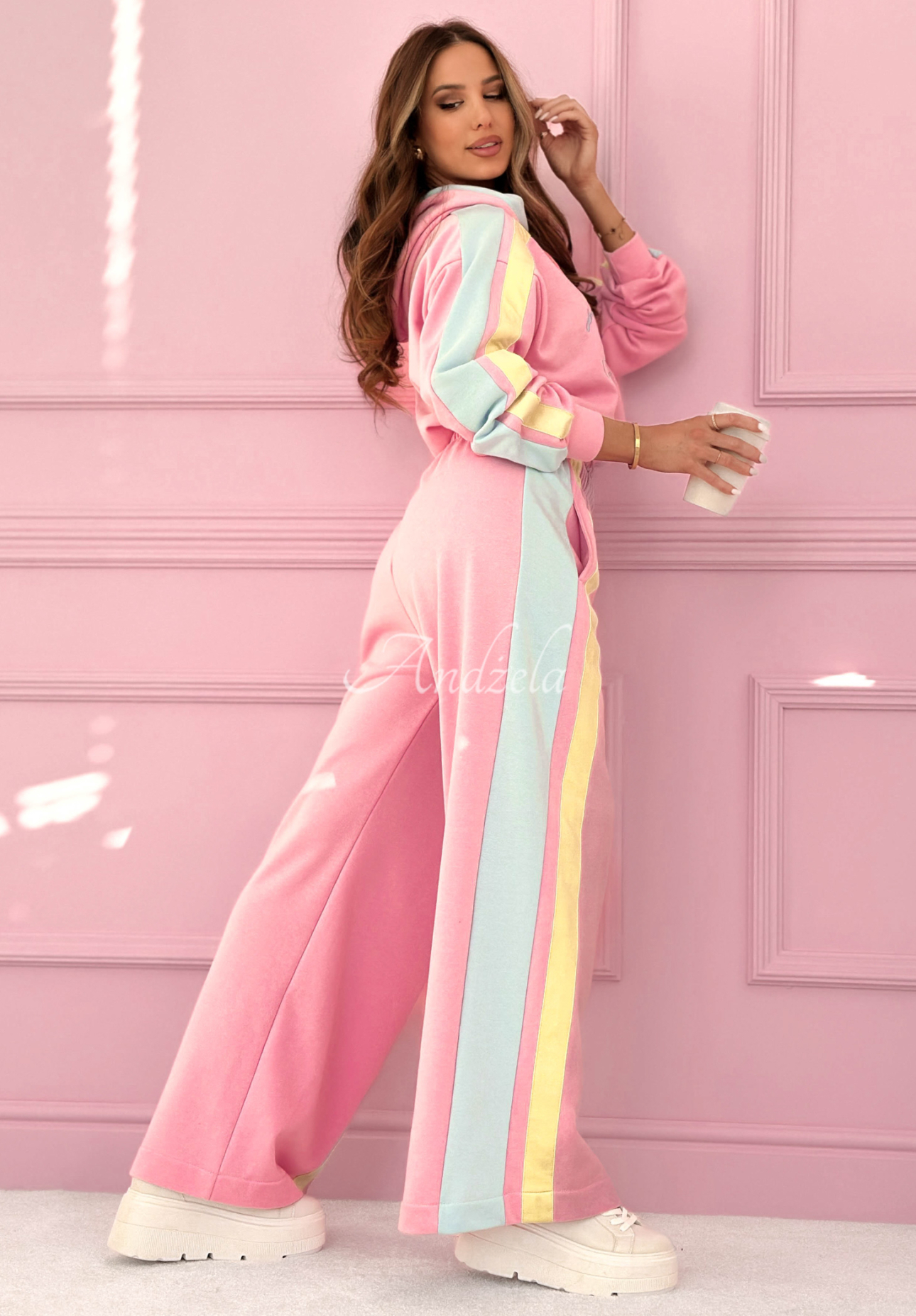 Cotton tracksuit set with print, Feel Good sweatshirt and pants, pink