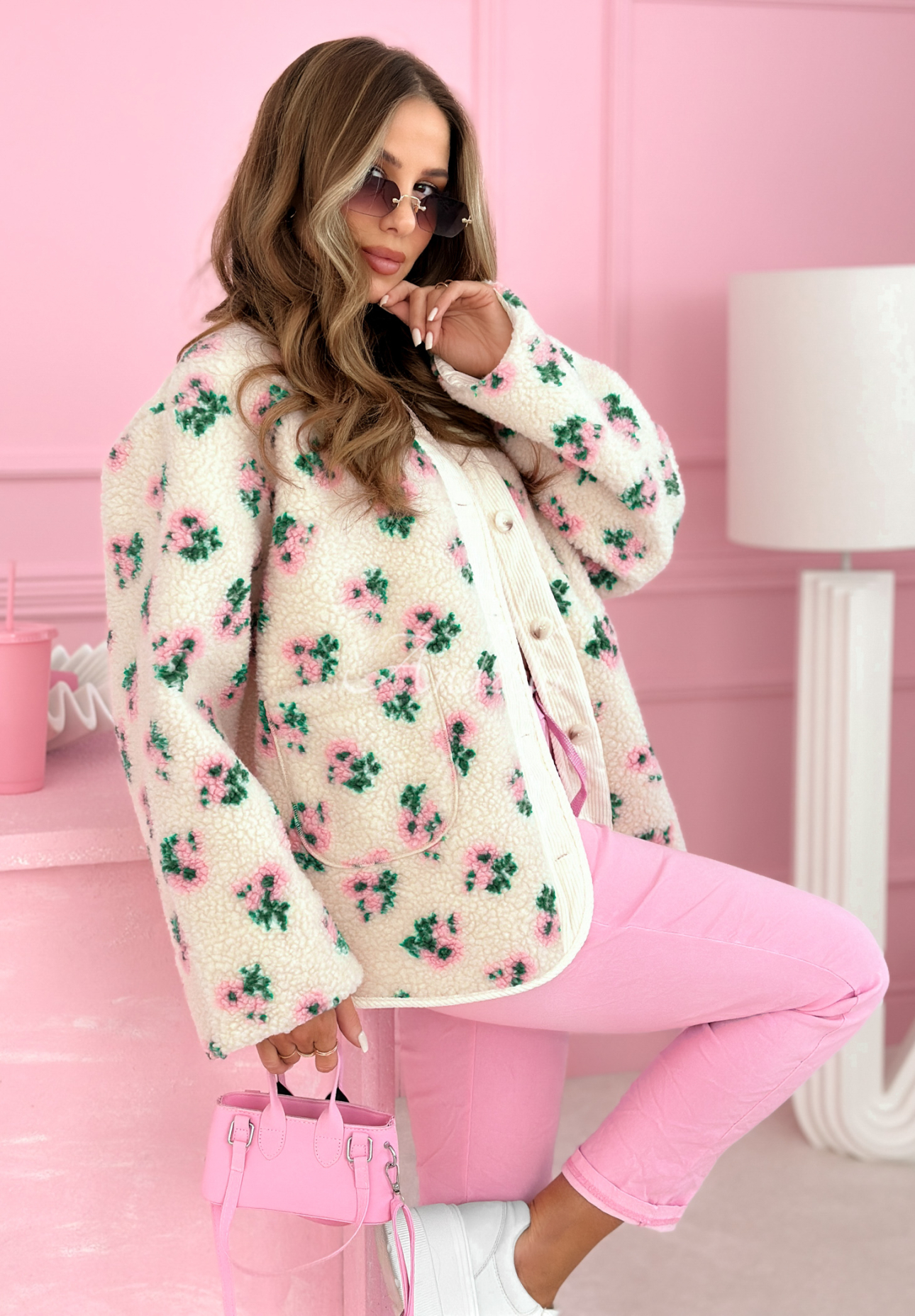 Flower Fluffs fleece jacket beige