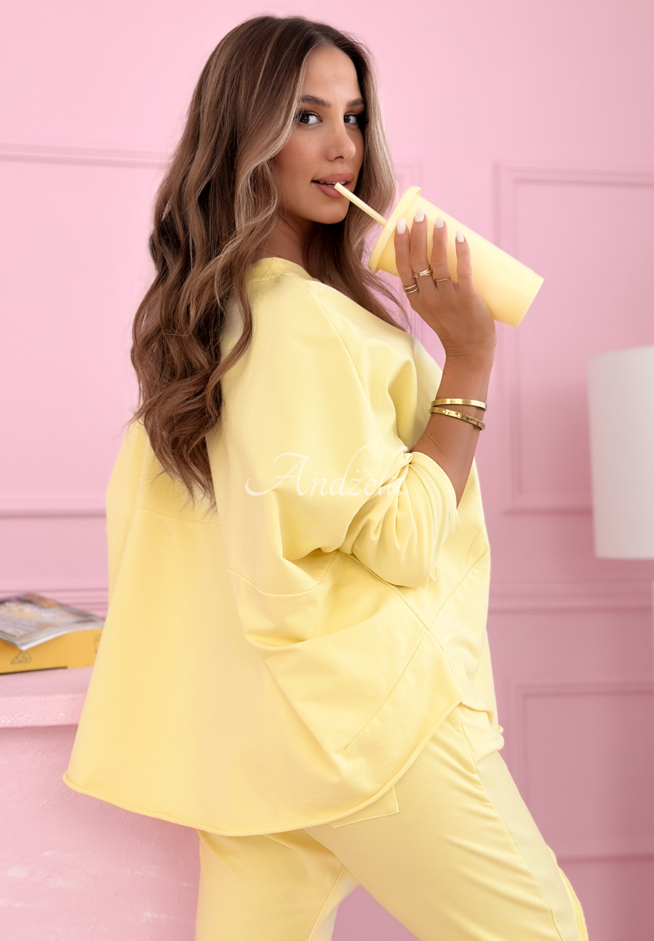 Bawełniana bluzka longsleeve Phenomenal Woman żółta