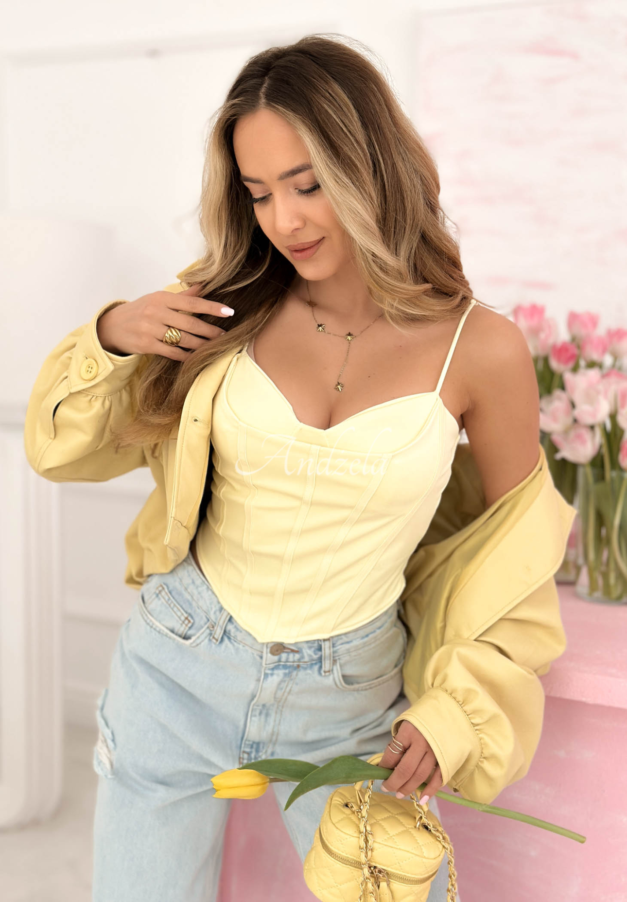 Corset top with Mabel neckline, yellow