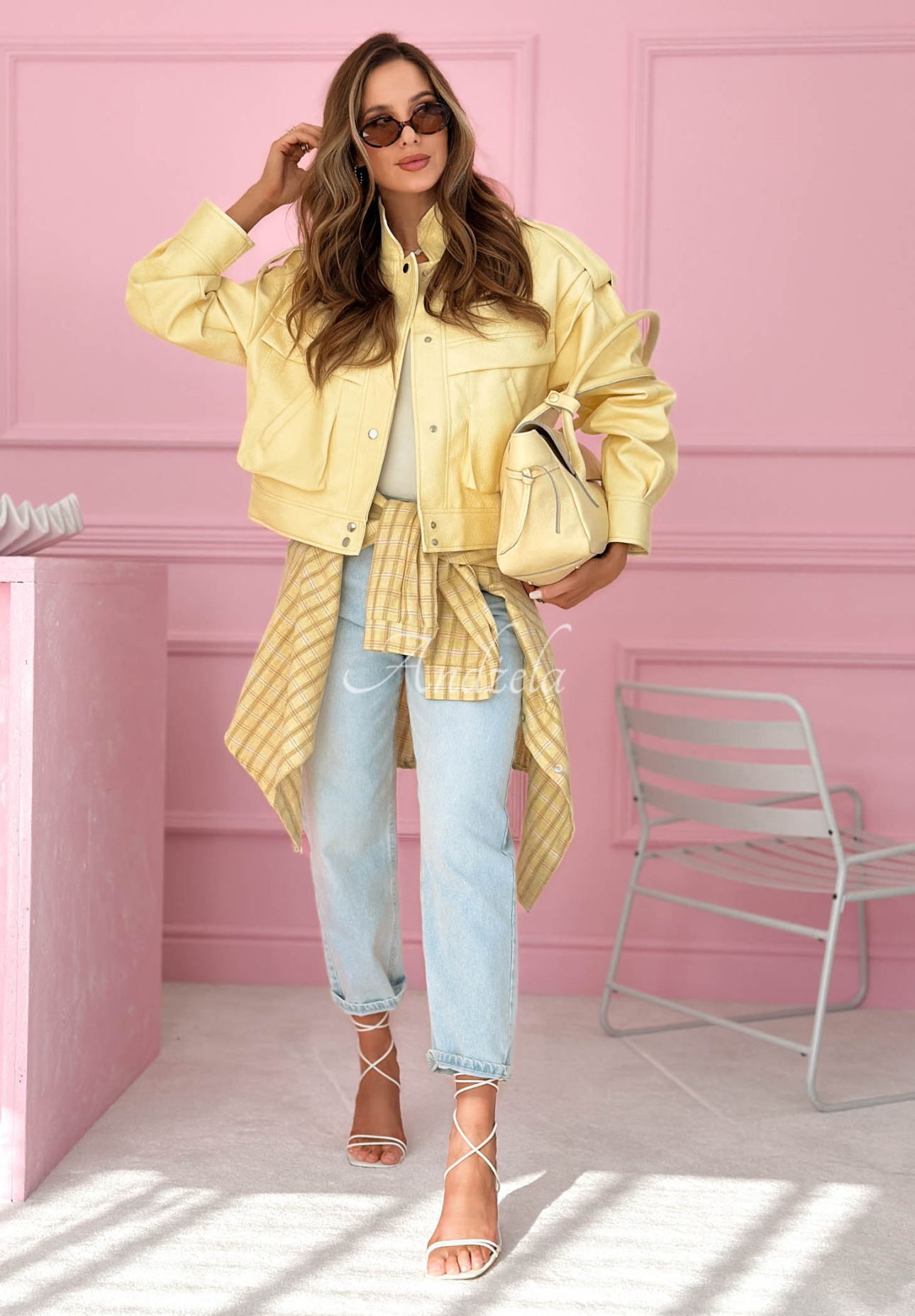 Krótka skórzana kurtka z kołnierzem Jolie żółta