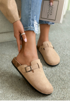 Zamszowe chodaki z paskiem Madison czarne