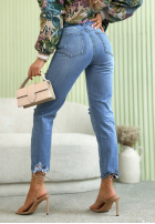 Spodnie jeansowe mom fit z przetarciami Never Too Late niebieskie