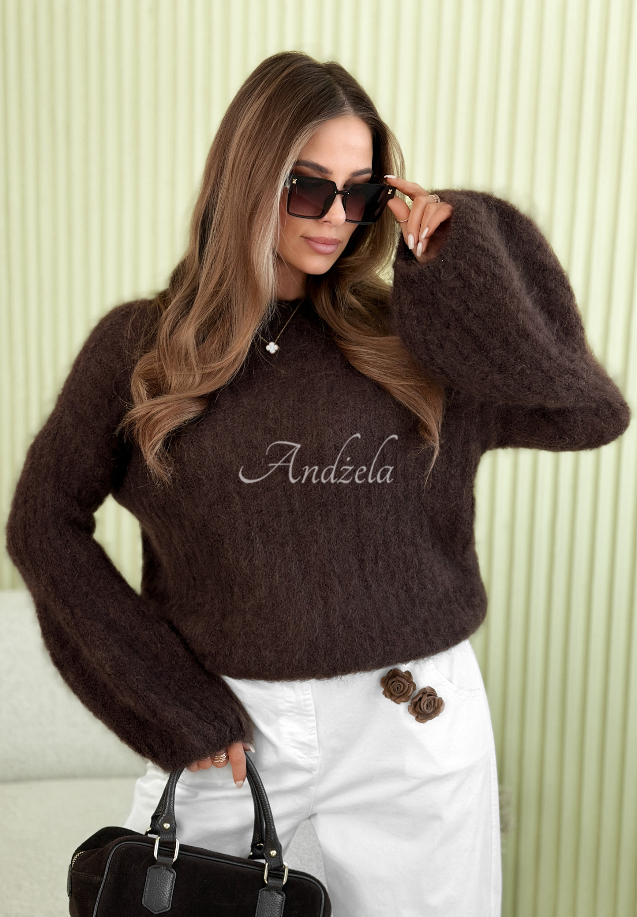 Soft mohair sweater with wide sleeves Cotton Candy chocolate