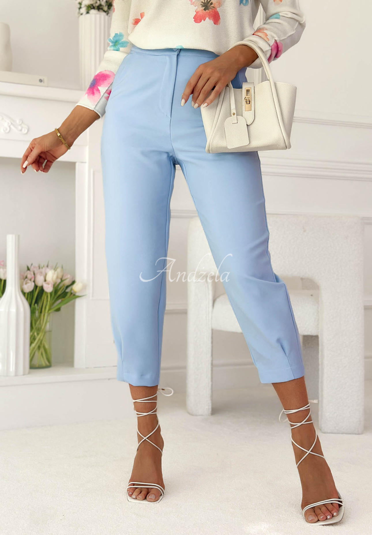 Elegant Laura blue viscose cigarette pants