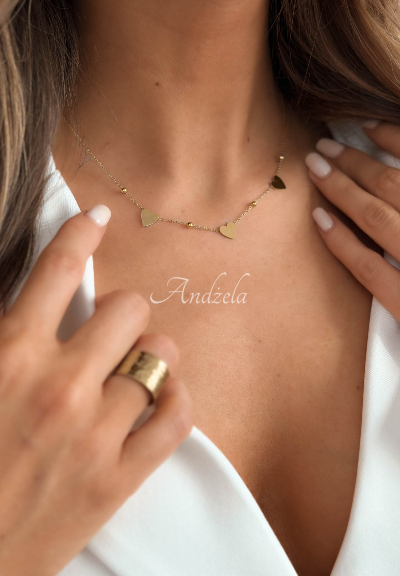 Golden Heart necklace with hearts, gold