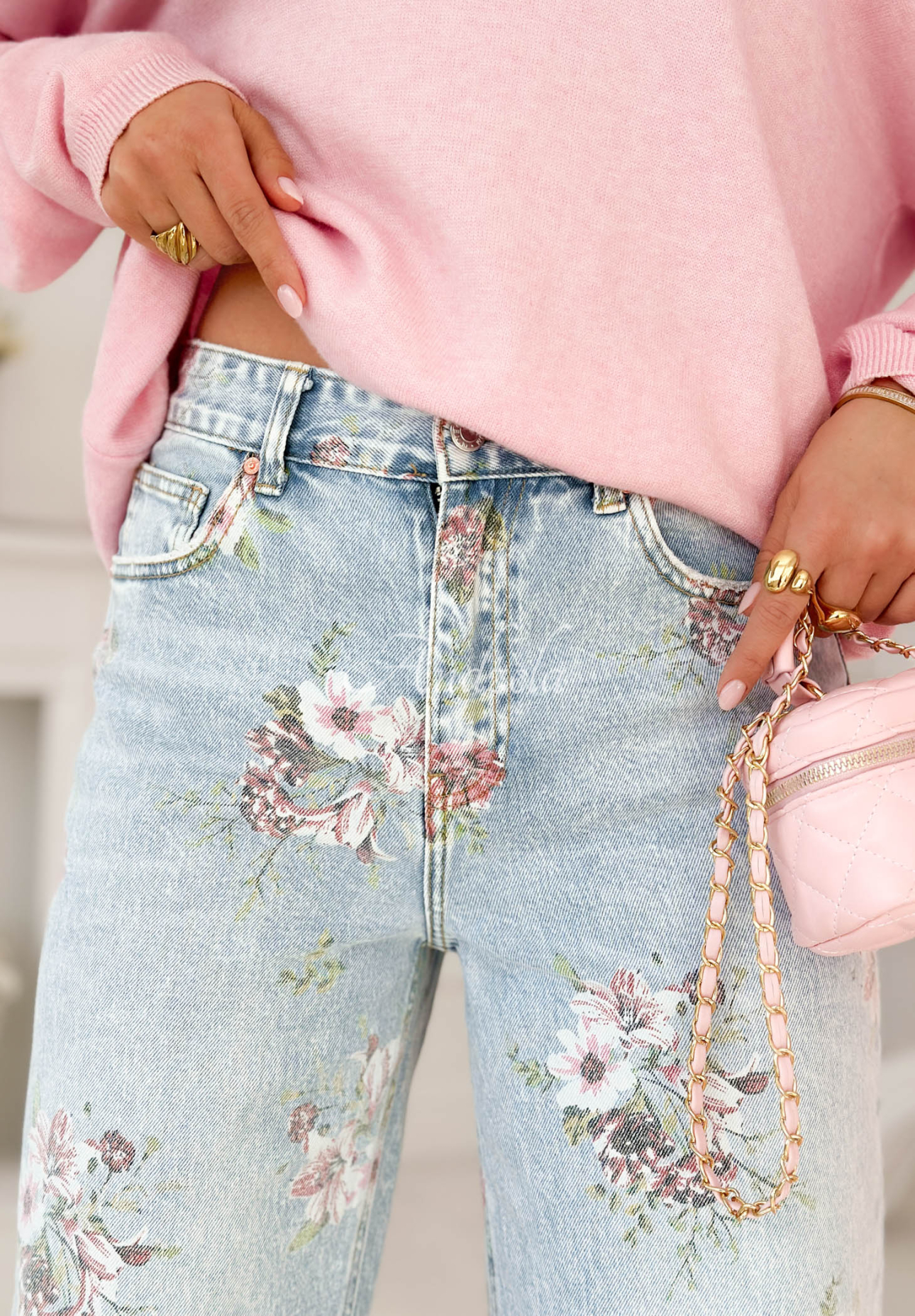 Spodnie jeansowe wide leg w kwiaty Lizzie niebieskie