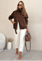 Krótka zamszowa kurtka z kołnierzem Feeling Cold czekoladowa