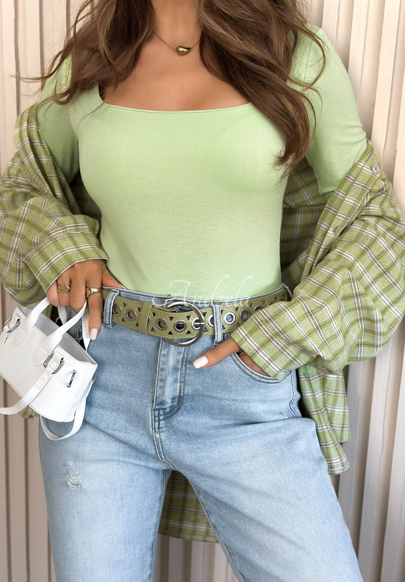 Andrina Light Blue Mom-Fit Jeans