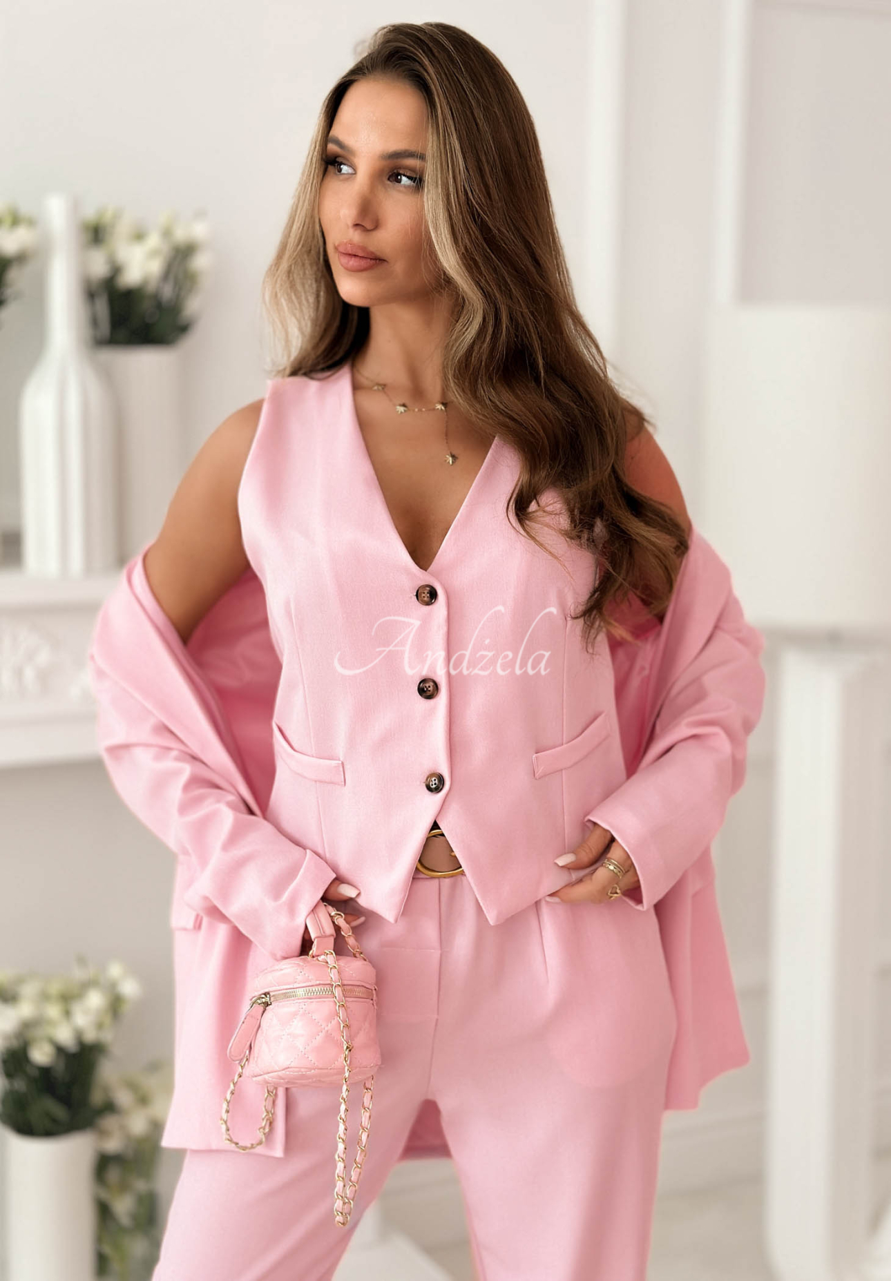 Krótka elegancka kamizelka Cordelia różowa