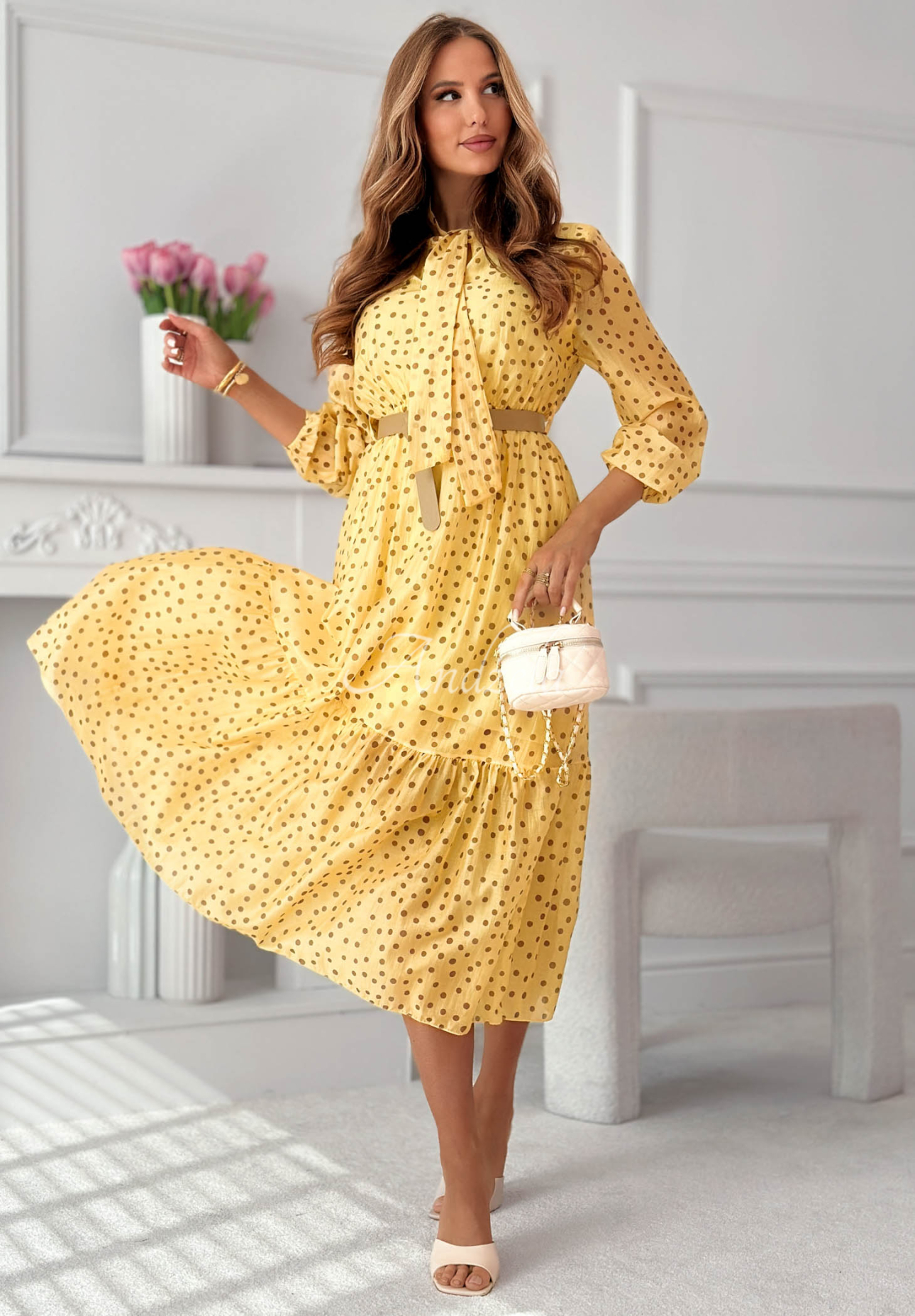 Sukienka midi z tencelu w groszki Tatiana żółta