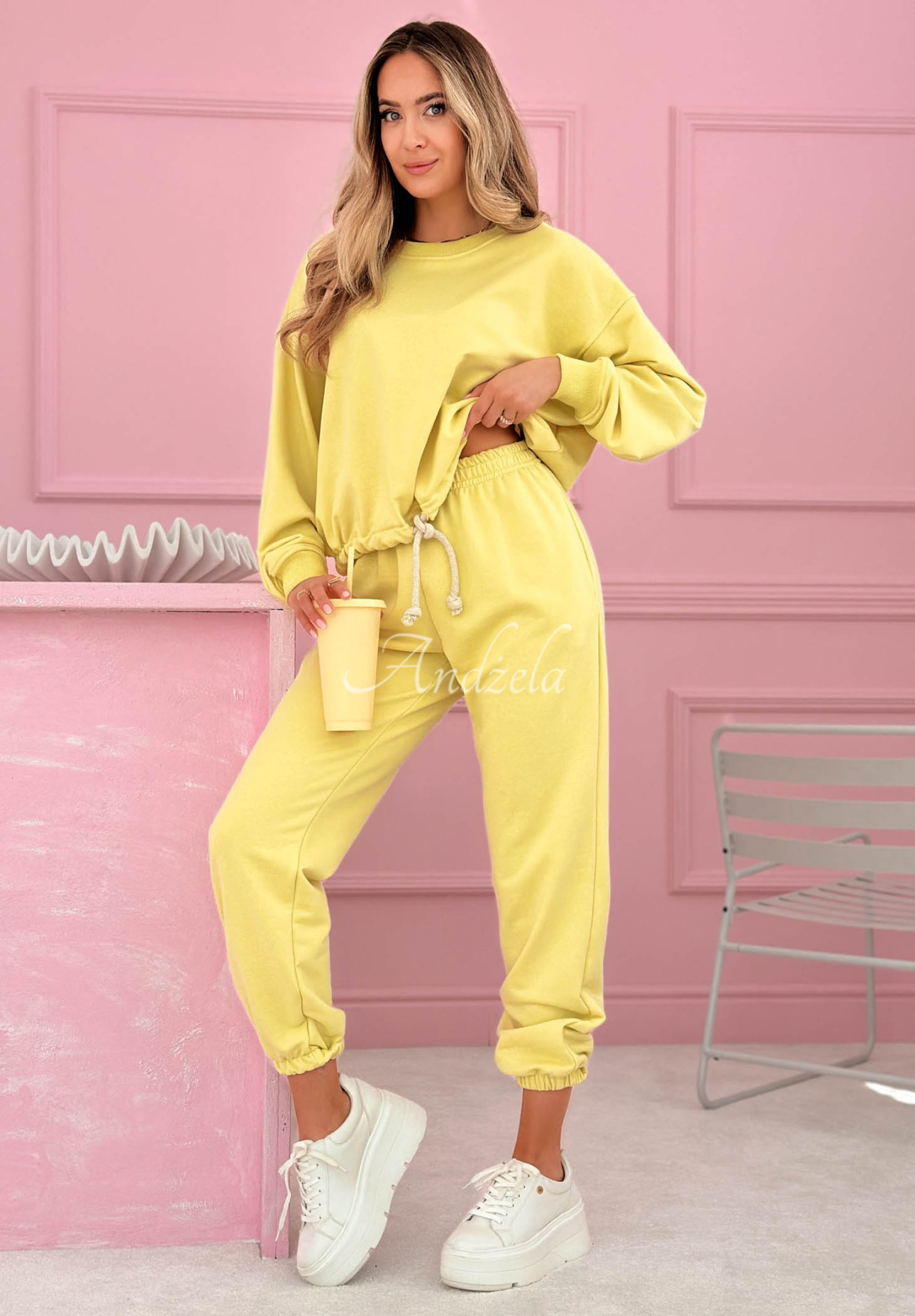 Bawełniany komplet dresowy bluza i spodnie Denise bananowy