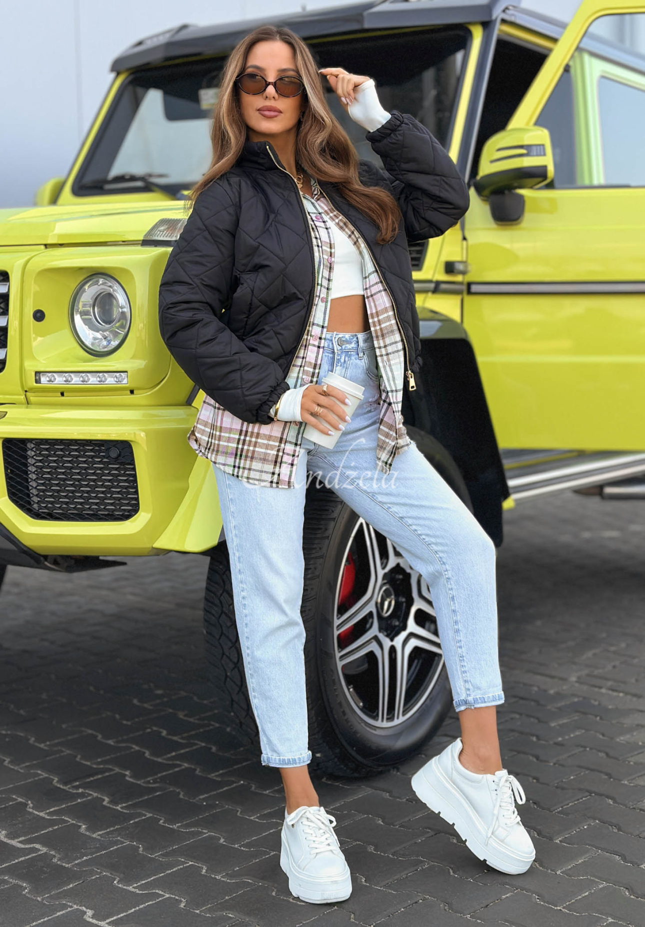 Krótka pikowana kurtka Mirella czarna