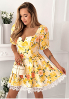 Kwiecista sukienka z bufkami i koronką Clementine żółta