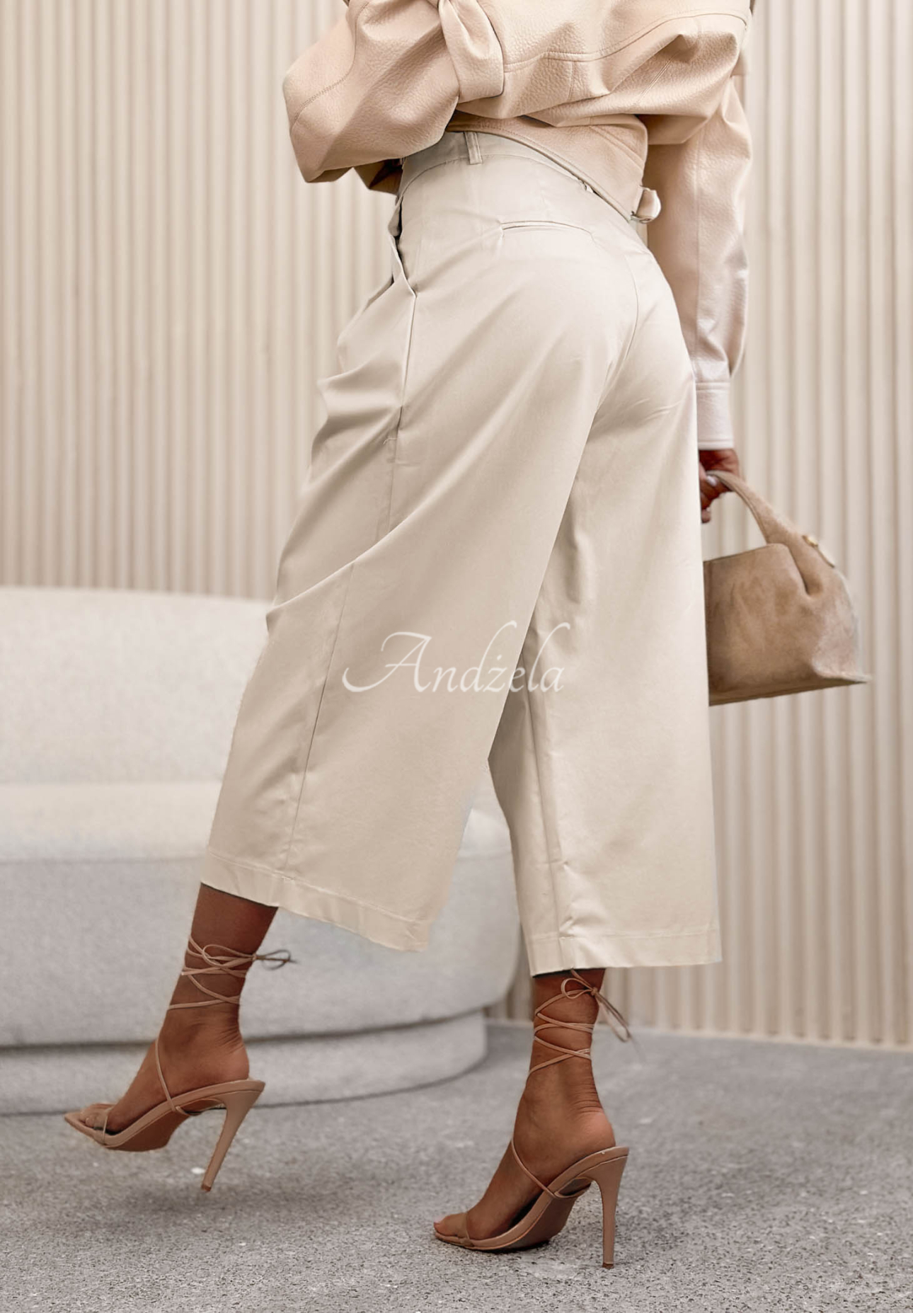 Connie Beige Wide-Leg Cotton Culottes