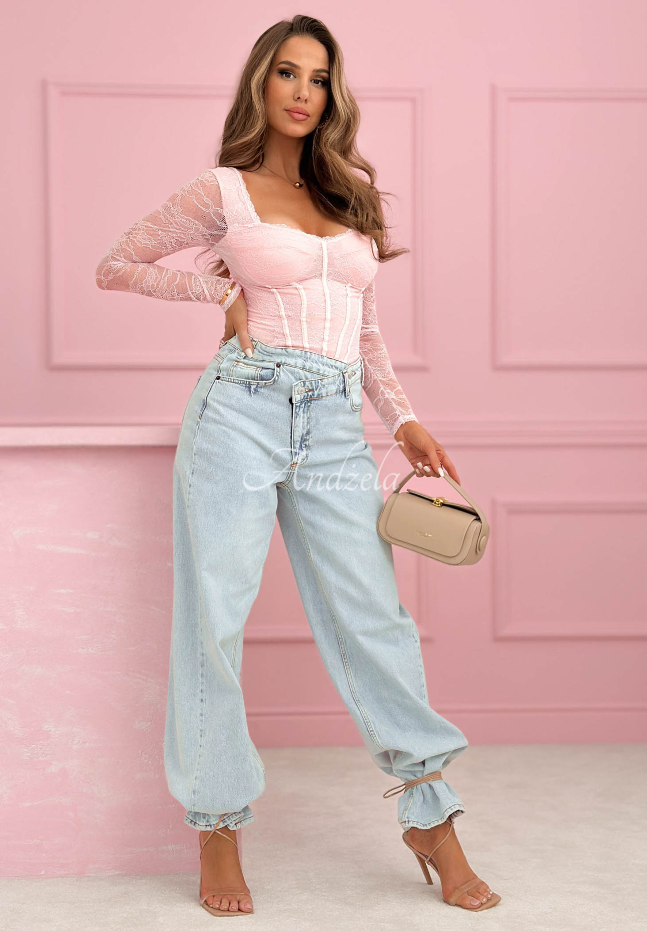 Koronkowe body longsleeve Noelia różowe