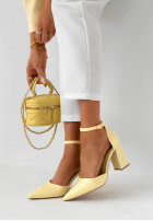 Jeansowe sandałki na słupku Nefertiti niebieskie