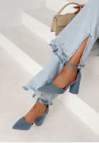 Jeansowe sandałki na słupku Nefertiti niebieskie