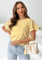 T-shirt z ażurowymi rękawkami Maritta pudrowy róż