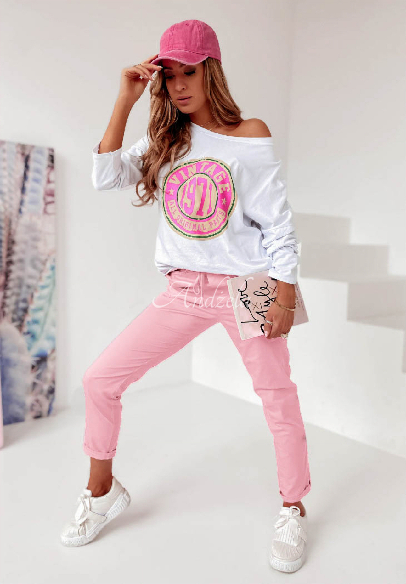 Spodnie materiałowe Wind jasnoróżowe