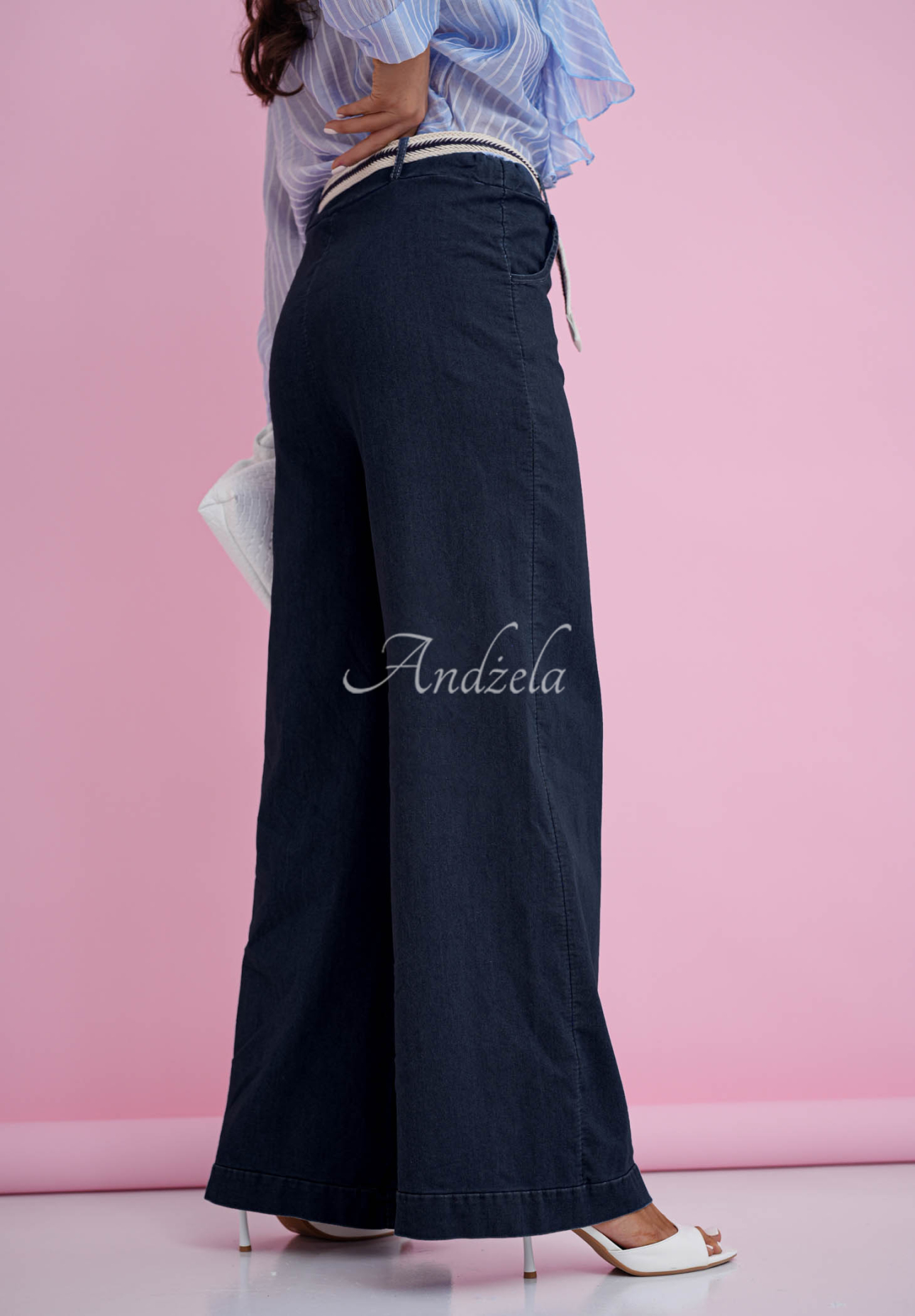 Arianna navy blue straight-leg cotton pants with a belt