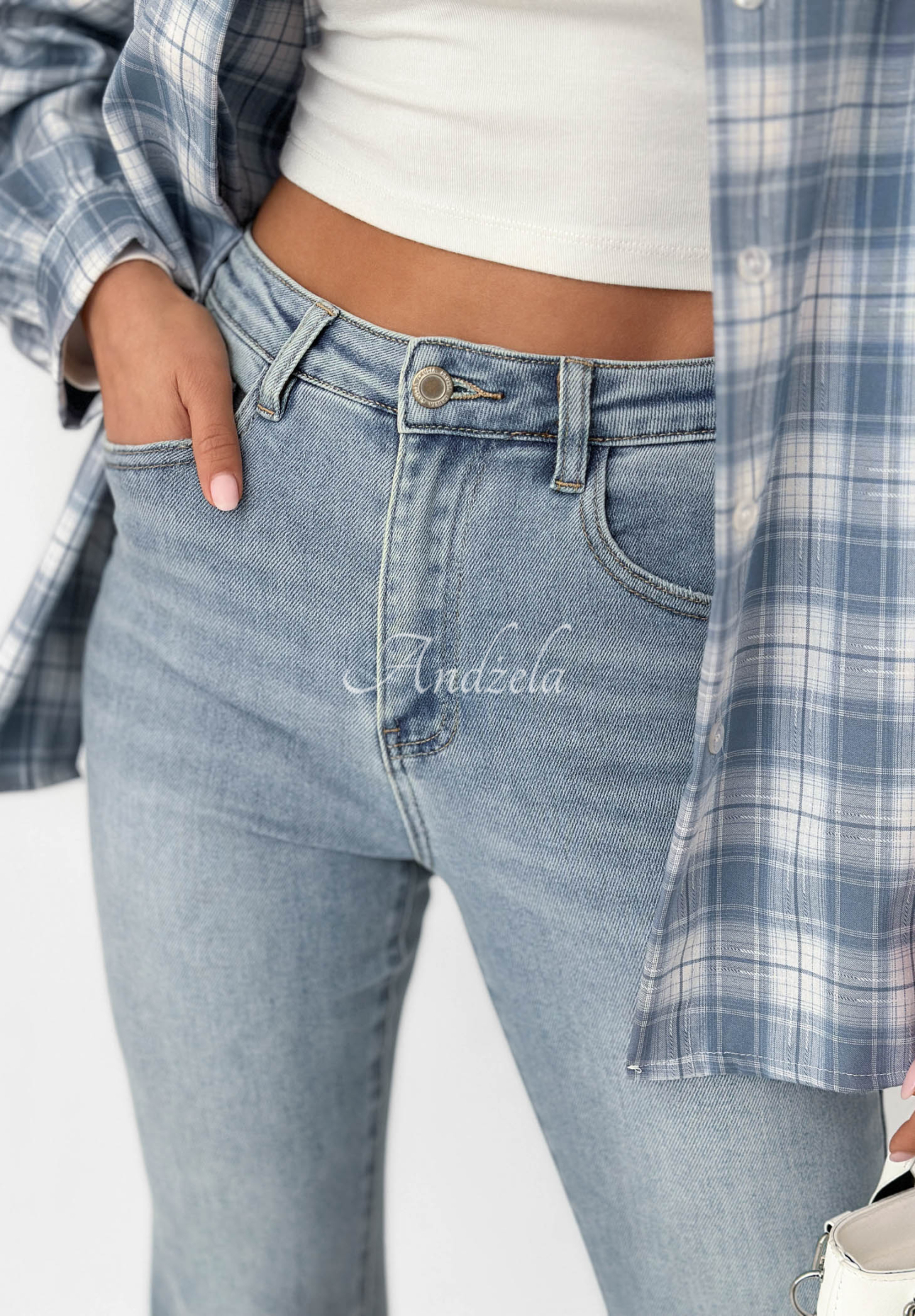 Spodnie jeansowe dzwony Denim Elegance niebieskie