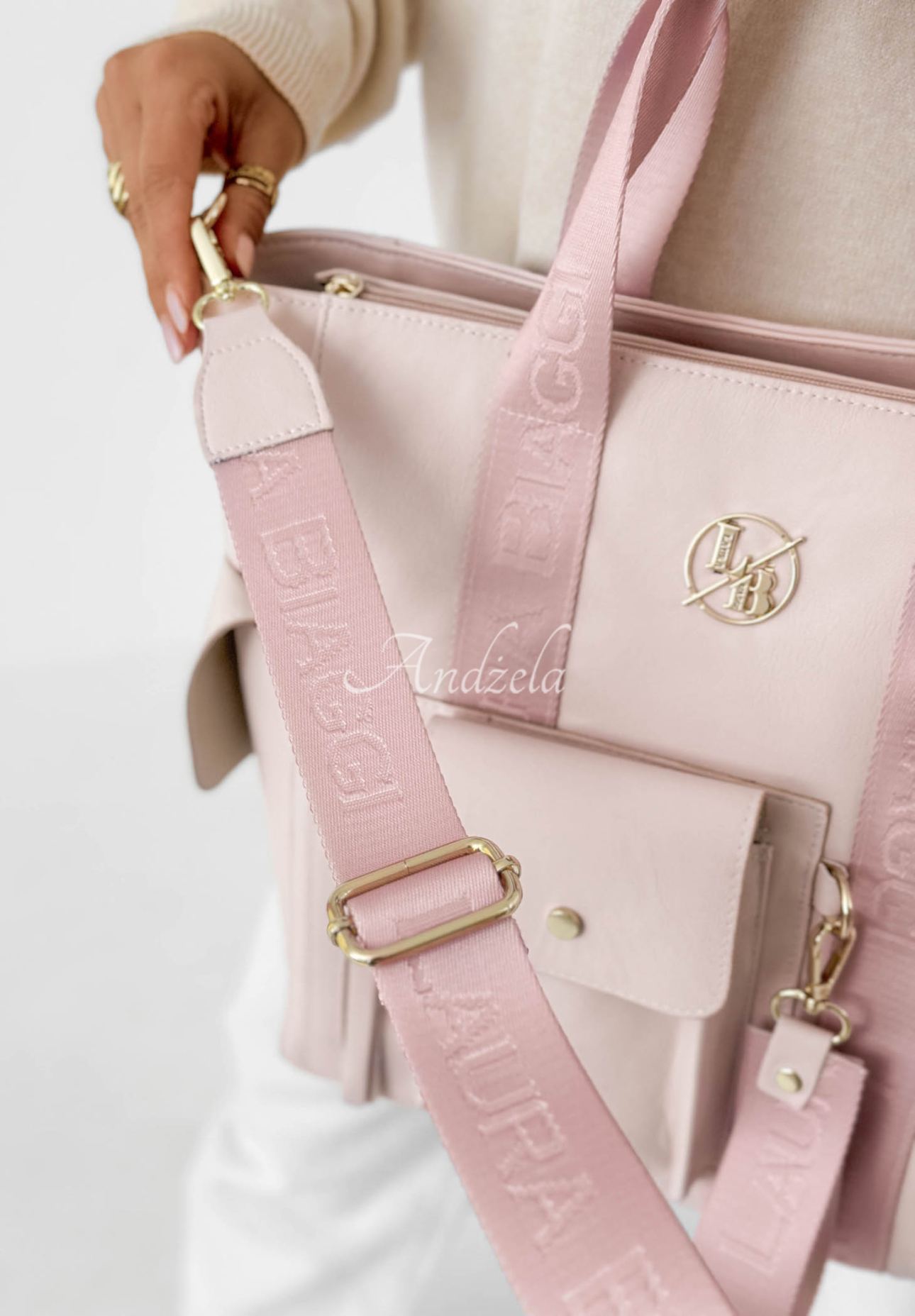 Georgina Leather Handbag in Powder Pink