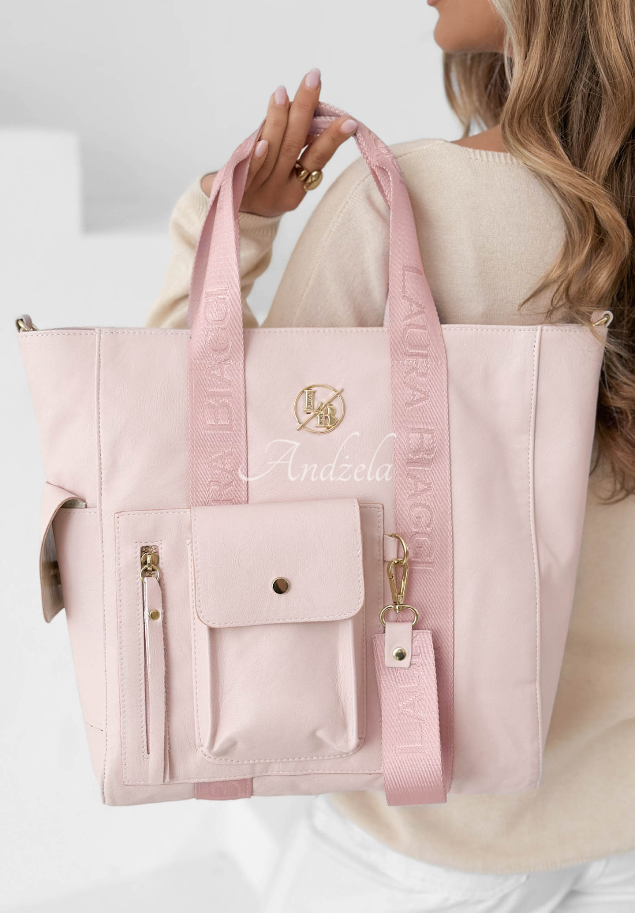 Georgina Leather Handbag in Powder Pink