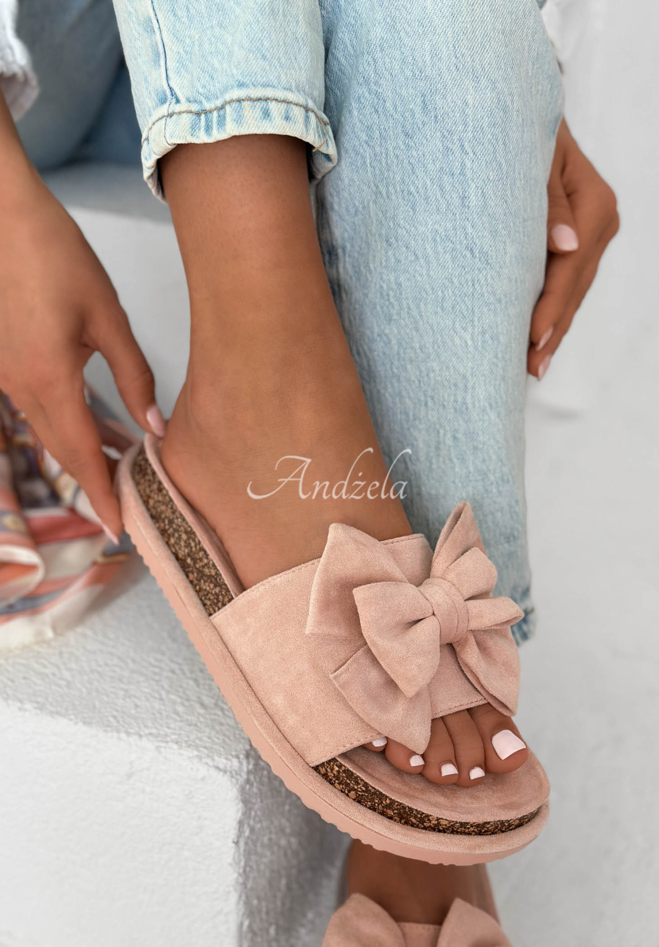 Ismeralda Bow Flip-Flops in Powder Pink