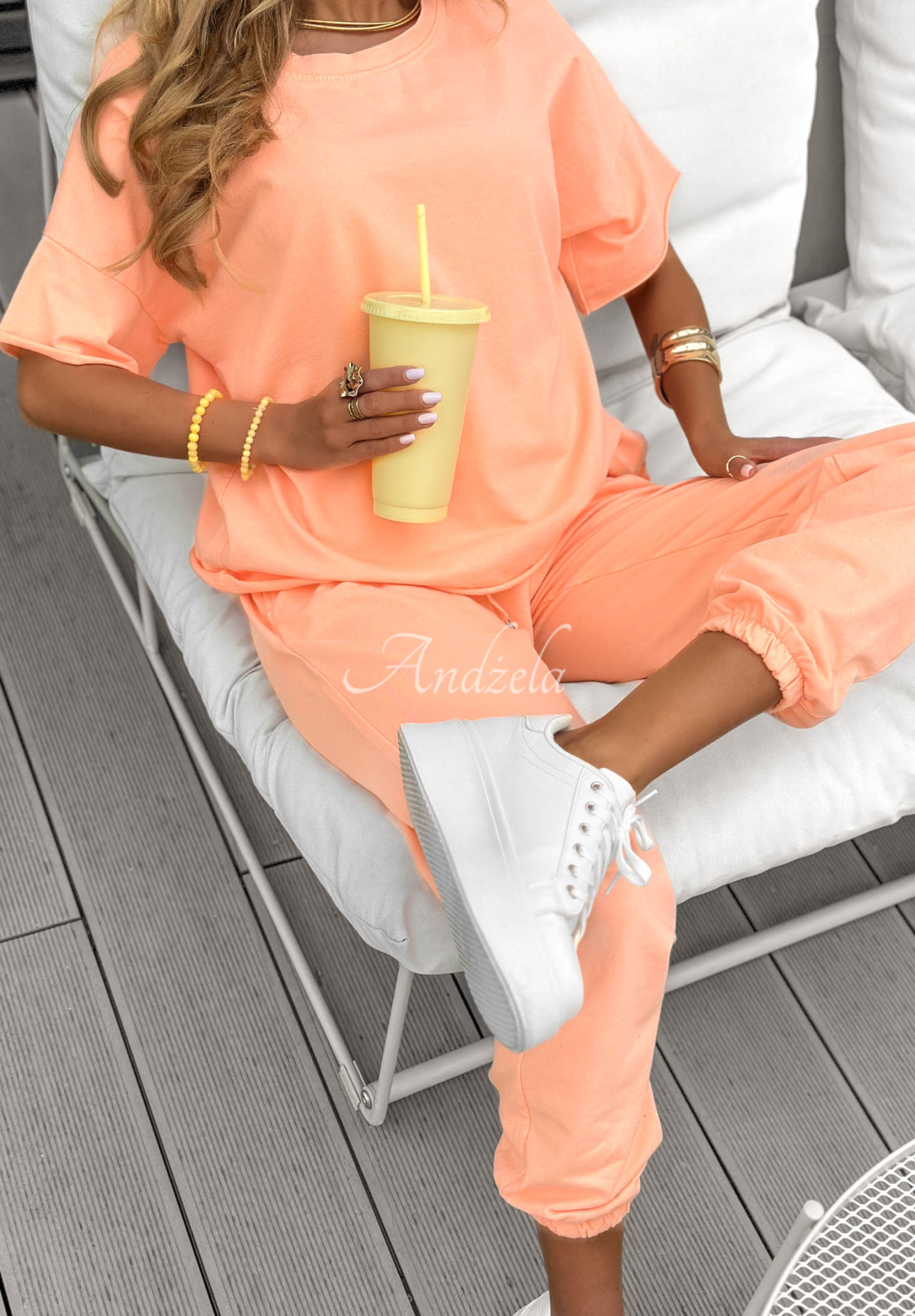 Double Trouble peach T-shirt and sweatpants set