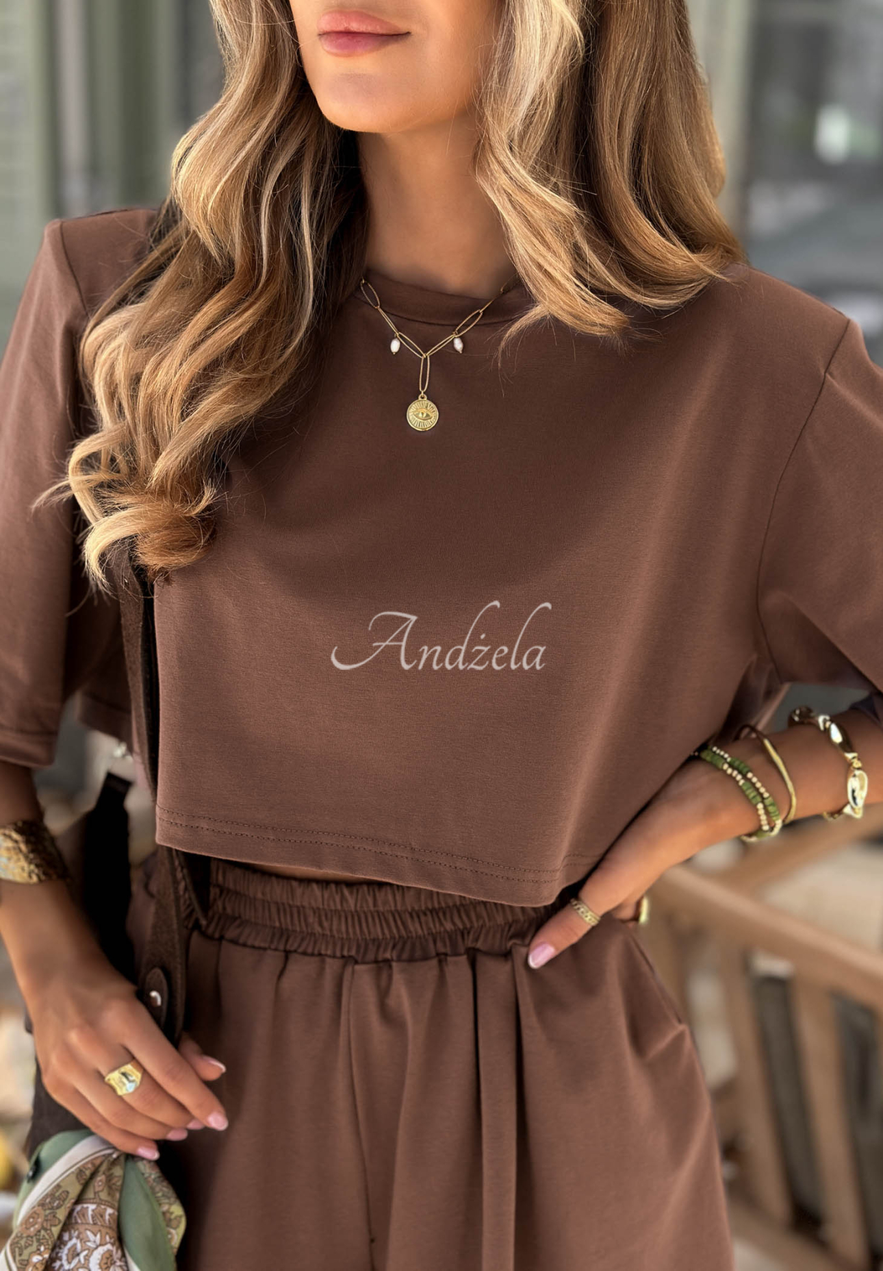 Viva Oliva Chocolate-Colored Cotton T-Shirt with Puffs